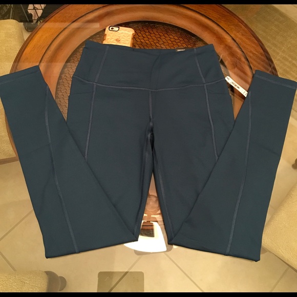 ❤️Knockout By Victoria Sport Pocket Tight ❤️ - Picture 3 of 6